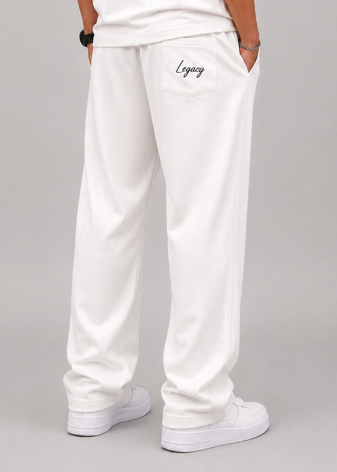 Legacy Essential Pleated Trouser – White