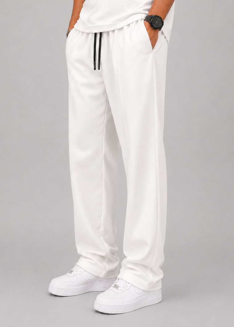 Legacy Essential Pleated Trouser – White